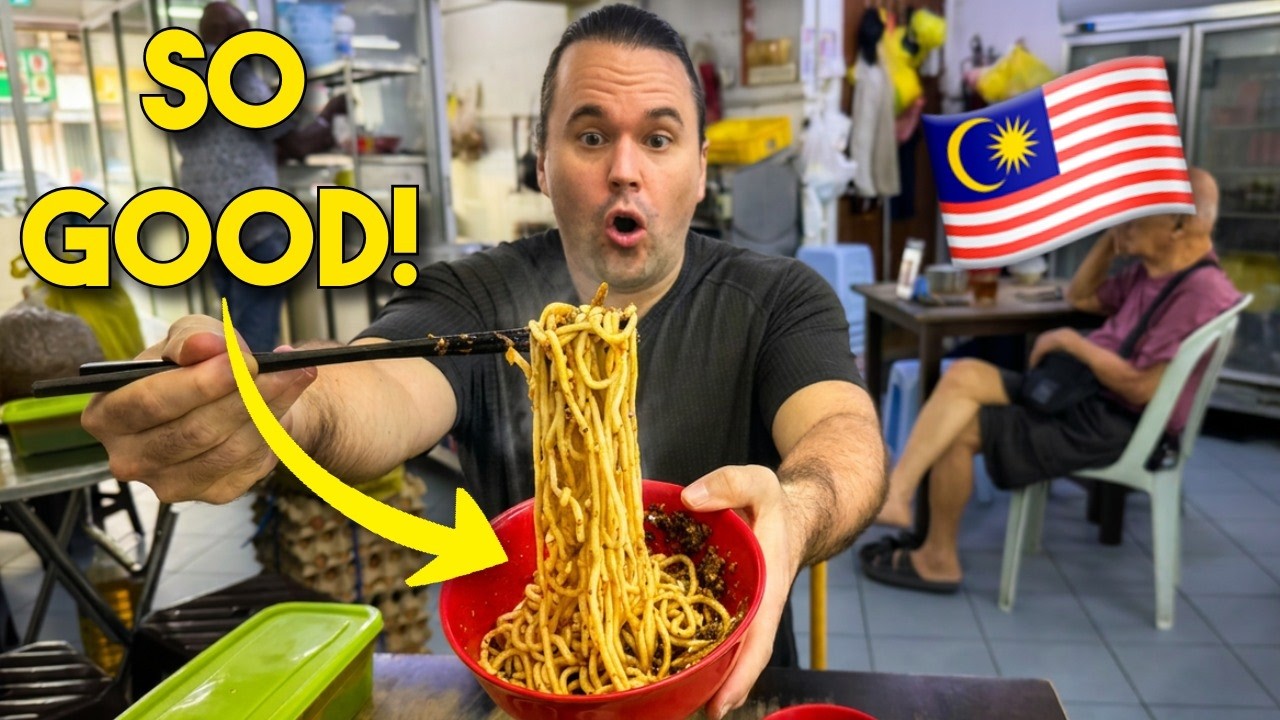 We tried the dry and soup chili pan mee, plus the sides, at Kin Kin in Chow Kit, Kuala Lumpur.